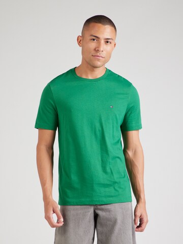 TOMMY HILFIGER T-shirt 'ESS SEASONAL' i grön: framsida