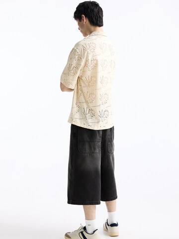 Pull&Bear Comfort Fit Hemd in Weiß