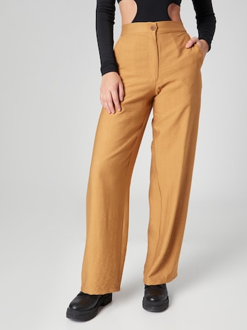 Wide Leg Pantalon 'Merle' millane en marron : devant