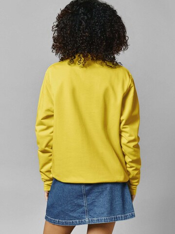 Red Bull Racing x Pepe Jeans Sweatshirt in Yellow