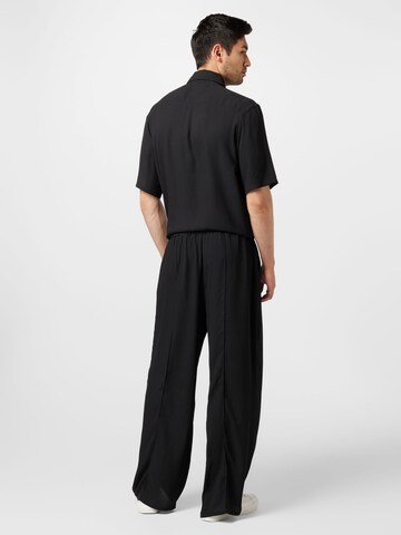 Han Kjøbenhavn Wide Leg Hose in Schwarz