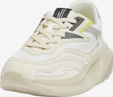 Pull&Bear Sneakers low i blandingsfarger: forside