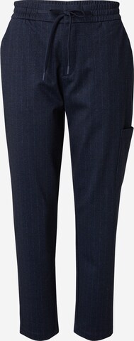 s.Oliver Regular Cargo trousers in Blue: front