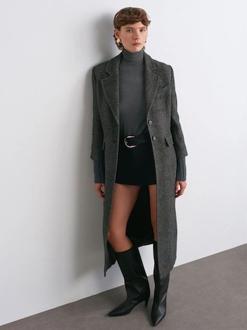 Manteau d’hiver Dilvin en gris