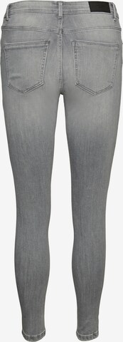 VERO MODA Skinny Jeans 'Tanya' in Grijs