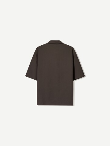 Bershka Comfort Fit Skjorte i brun