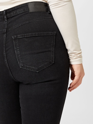 Vero Moda Curve Skinny Farkut 'SOPHIA' värissä musta