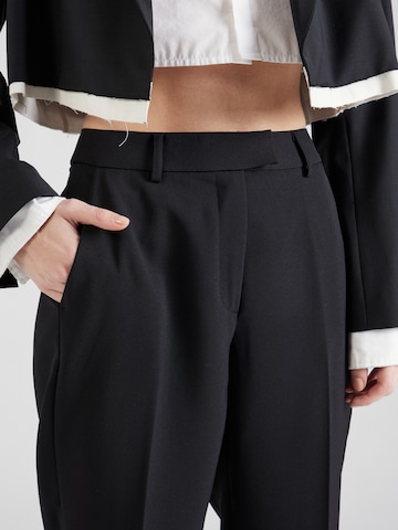 Coupe slim Pantalon à plis TAIFUN en noir