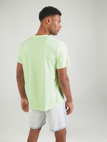 Maglia funzionale 'MILER' di NIKE in verde