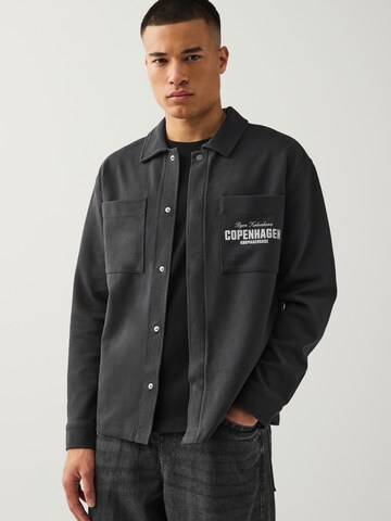 Next Regular Fit Hemd in Grau