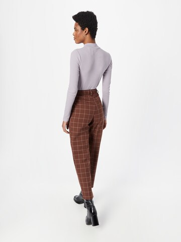 Monki Tapered Pleat-Front Pants in Brown