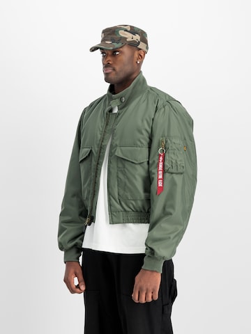 ALPHA INDUSTRIES Between-season jacket in Green: front