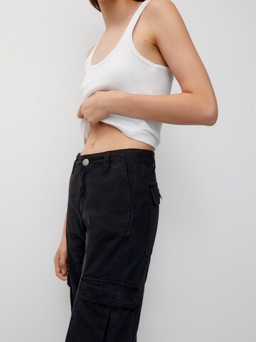 Pull&Bear Loose fit Cargo Pants in Black