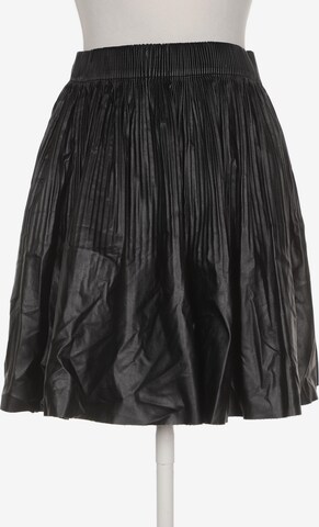 SET Skirt in S in Black: front