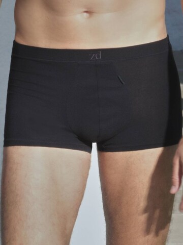 zd ZERO DEFECTS Boxer shorts 'Ikaria Trunk' in Black