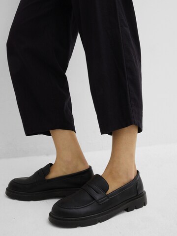 bonprix Loosefit Broek in Zwart