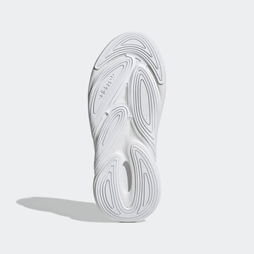 ADIDAS ORIGINALS - Zapatillas deportivas 'Ozelia' en blanco