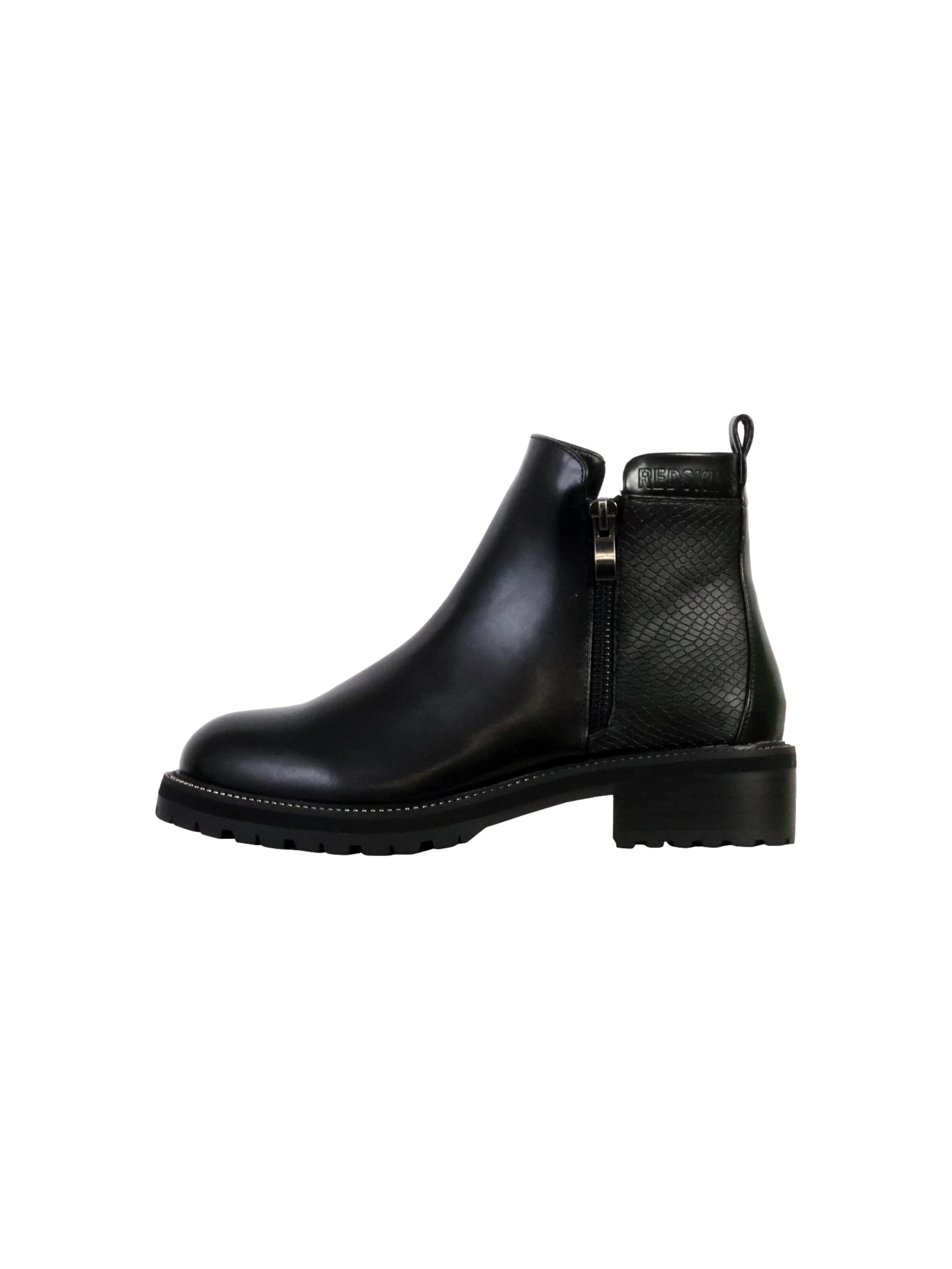 REDSKINS Booties in Black: front