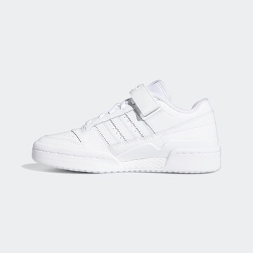 ADIDAS ORIGINALS - Sapatilhas 'Forum' em branco