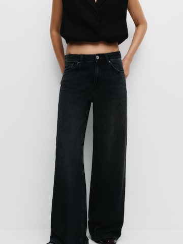 Wide leg Jeans de la Pull&Bear pe negru: față