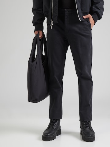 LEVI'S ® Конический (Tapered) Брюки-чинос 'XX Chino Standard' в Черный: спереди