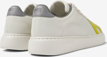 Sneaker bassa 'Runner K21' di CAMPER in bianco