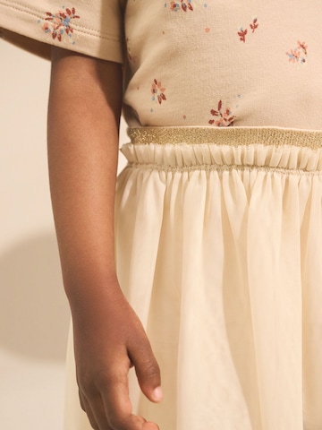 Next Set in Beige