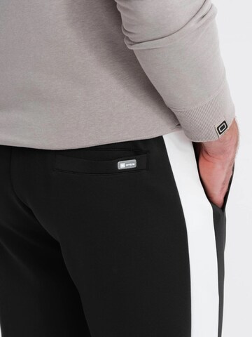 Ombre Regular Sports trousers in Black
