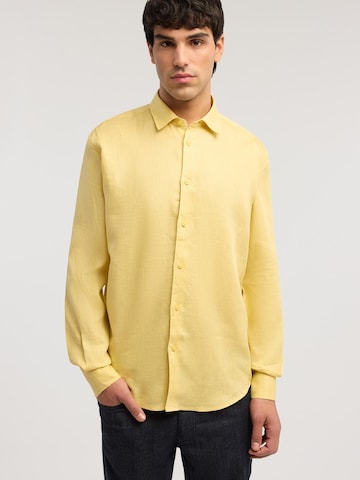 Coupe regular Chemise Trussardi en jaune
