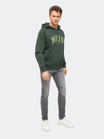 DerbeSweater majica 'Sly Moin' - zelena boja