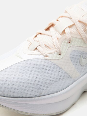 NIKE Urheilukengät 'Motiva 2' värissä valkoinen