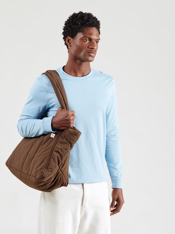 T-Shirt GAP en bleu : devant