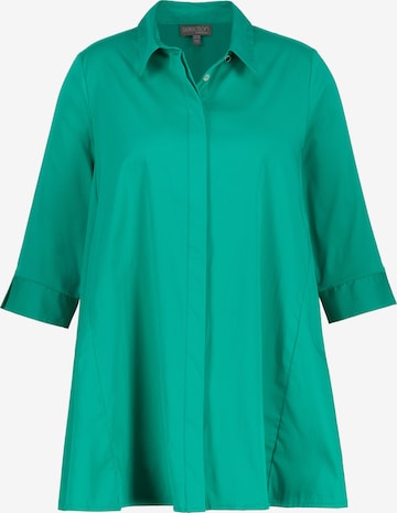 Ulla Popken Blouse in Green: front