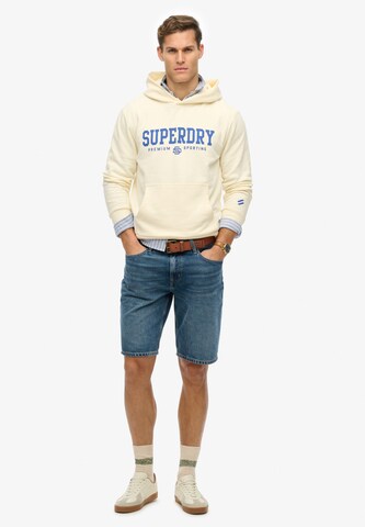 Sweat-shirt 'Core' Superdry en beige