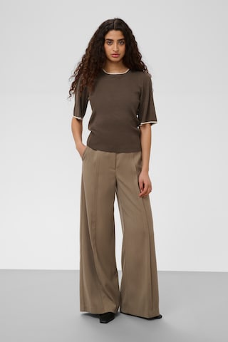 T-shirt 'Lysandra Adrianna' SOAKED IN LUXURY en marron