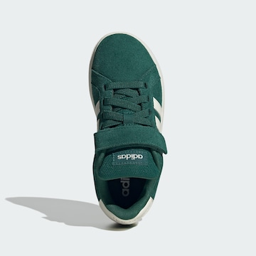 Baskets 'Grand Court 00s' ADIDAS SPORTSWEAR en vert