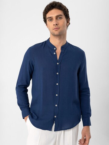 Antioch Slim Fit Hemd in Blau: Vorderseite
