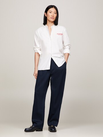 TOMMY HILFIGER Loose fit Pleated Pants in Blue