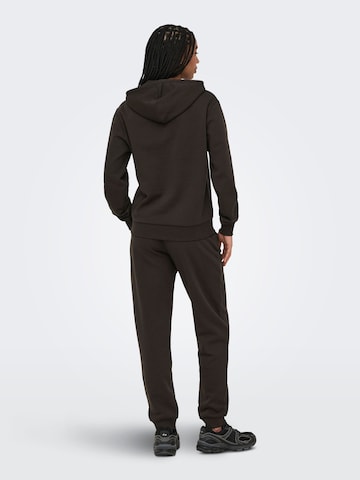 ONLY PLAY Sportief sweatshirt 'ONPCava' in Bruin