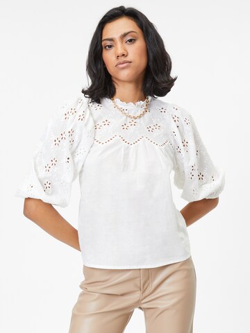 Warehouse Blouse in Wit: voorkant