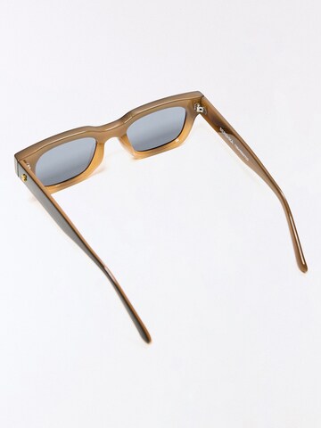 Bershka Napszemüveg - barna