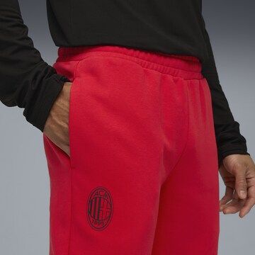 Effilé Pantalon de sport 'AC Milan FtblEssentials' PUMA en rouge