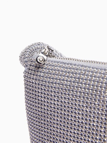 Bershka Ročna torbica | srebrna barva