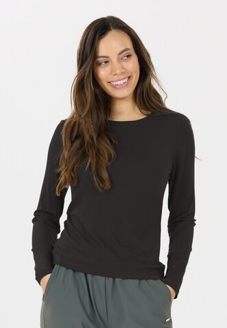 Athlecia Performance shirt in Black: front