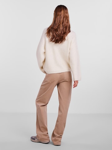 Pull-over 'NELL' PIECES en beige