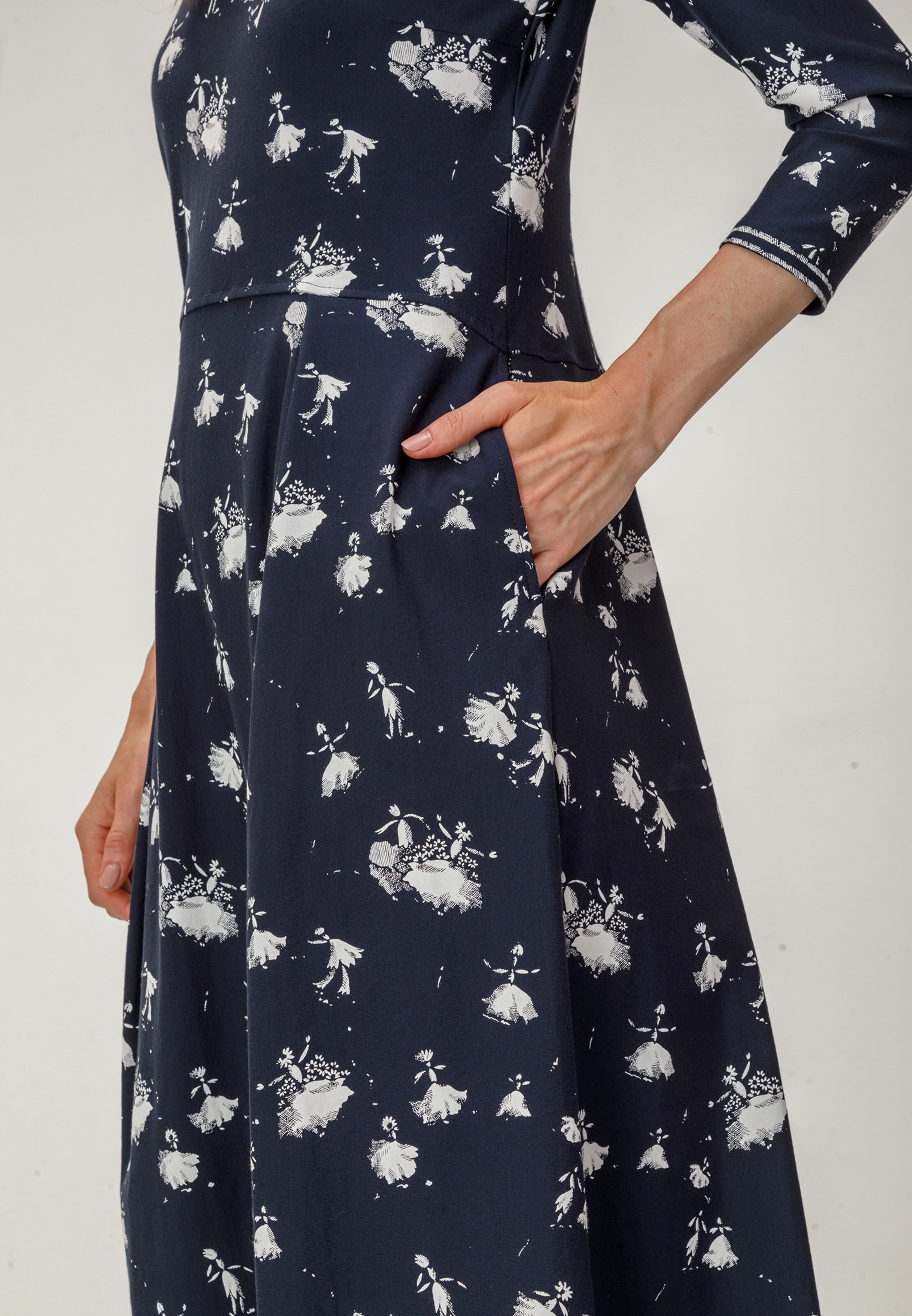 Frauen Große Größen HELMIDGE Druckkleid in Blau, Dunkelblau - ZU45248 Frauen Große Größen HELMIDGE Druckkleid in Blau, Dunkelblau - ZU45248