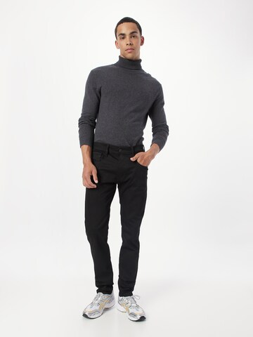 REPLAY Regular Jeans in Schwarz