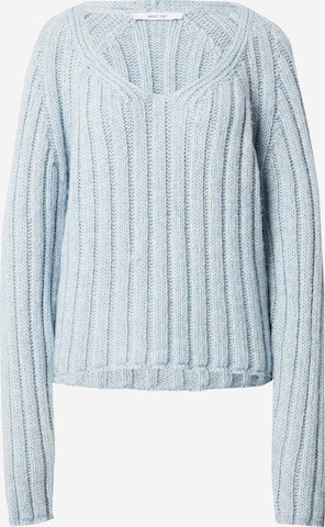 ABOUT YOU Sweater 'Victoria' in Blue: front