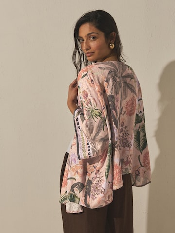 Next Kimono w kolorze różowy