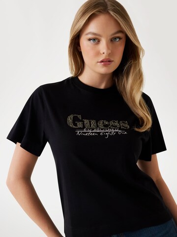 GUESS T-Shirt in Schwarz